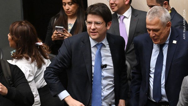 Sale a la luz video de Miguel Uribe Turbay cuando tenía 5 años: "Mamita, te estoy esperando" Sale a la luz video de Miguel Uribe Turbay cuando tenía 5 años: "Mamita, te estoy esperando"