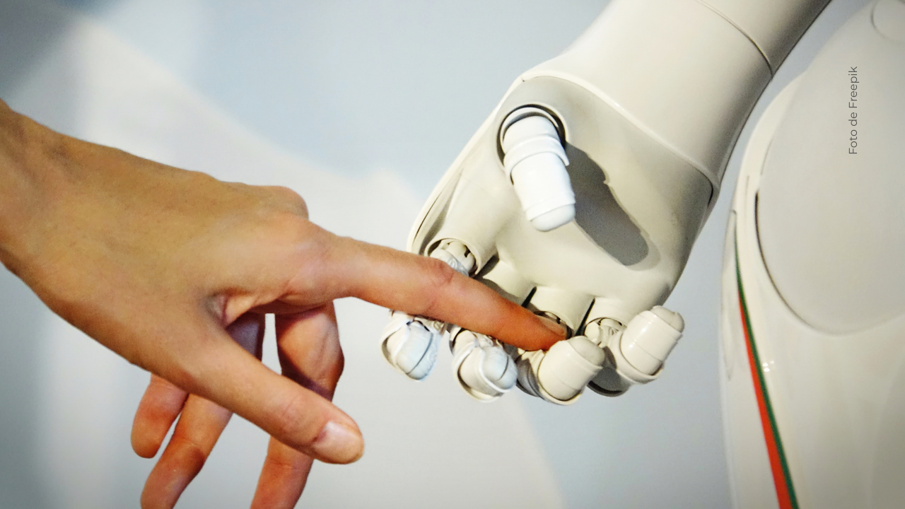 Mujer anunció su compromiso con una inteligencia artificial