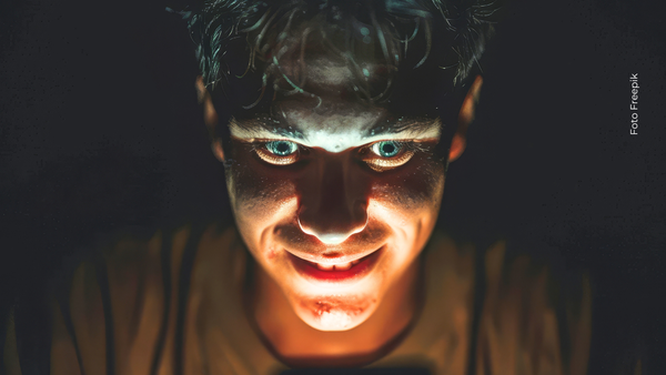 ¿Qué es la “psicosis por IA”?, así podría estar padeciéndola sin darse cuenta ¿Qué es la “psicosis por IA”?, así podría estar padeciéndola sin darse cuenta