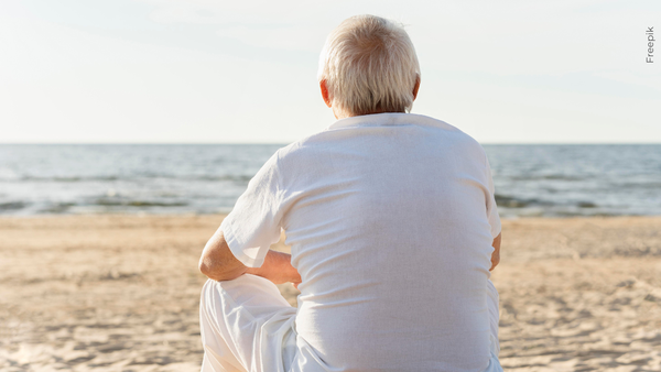 Murió el hombre que vivió más de 30 años aislado en una isla para evitar hablar con alguien