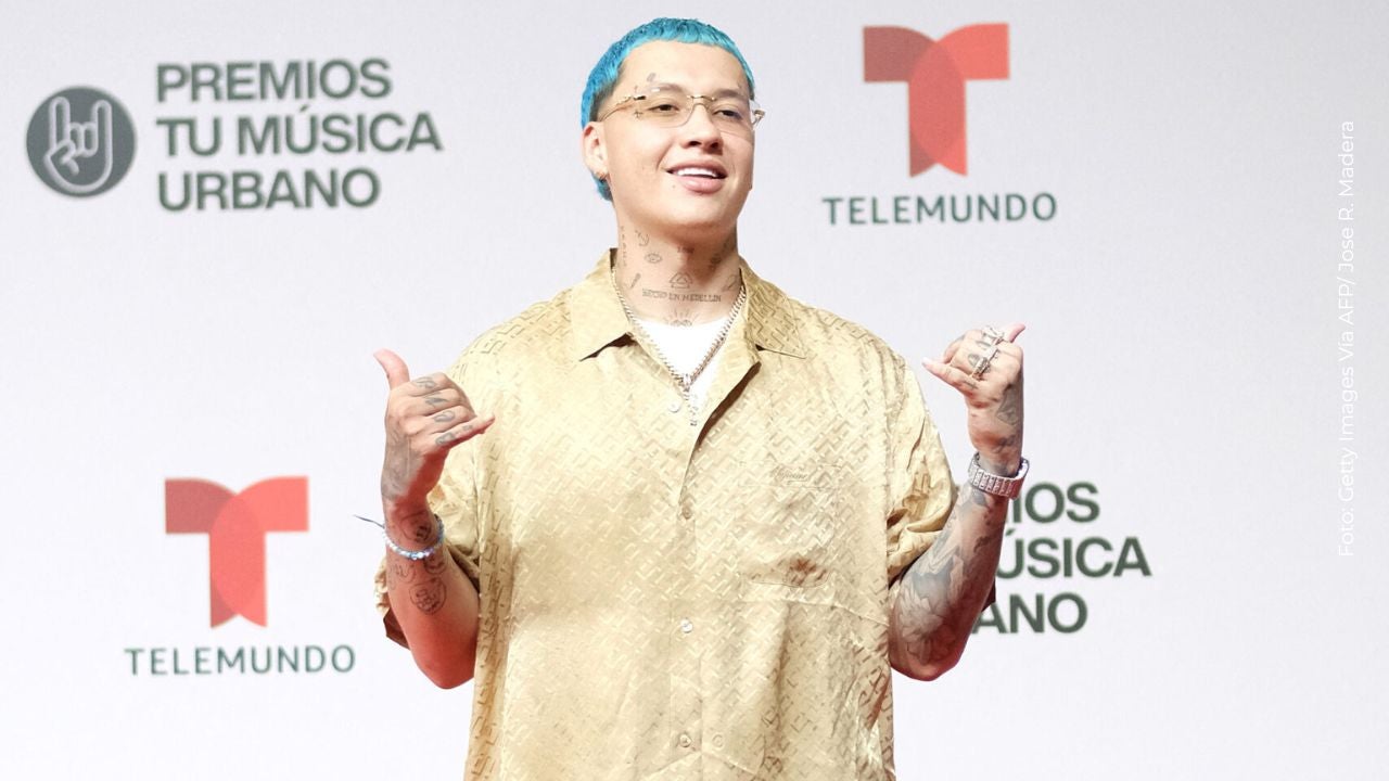 Blessd, cantante colombiano en Premios Tu Música Urbano 2022