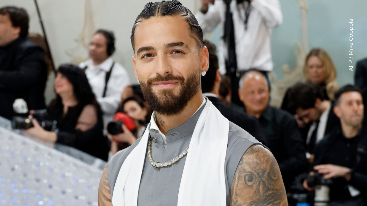 Maluma asiste a la Gala Met 2023 que celebra "Karl Lagerfeld: A Line Of Beauty" en el Museo Metropolitano de Arte.