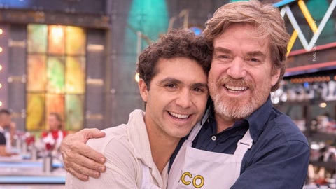 Julián Zuluaga en compañía de equipo Nicolás Montero