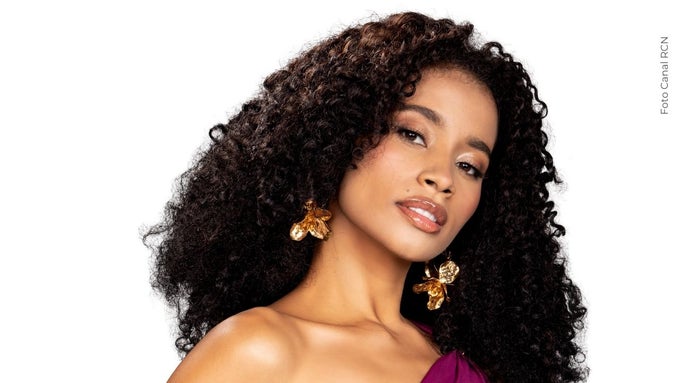 Adriana Lucía Risco Ella es Adriana Lucía Risco, la candidata de Huila en Miss Universe Colombia