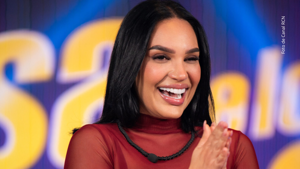 Andrea Valdiri sorprende con su voz y conquista cantando un clásico vallenato