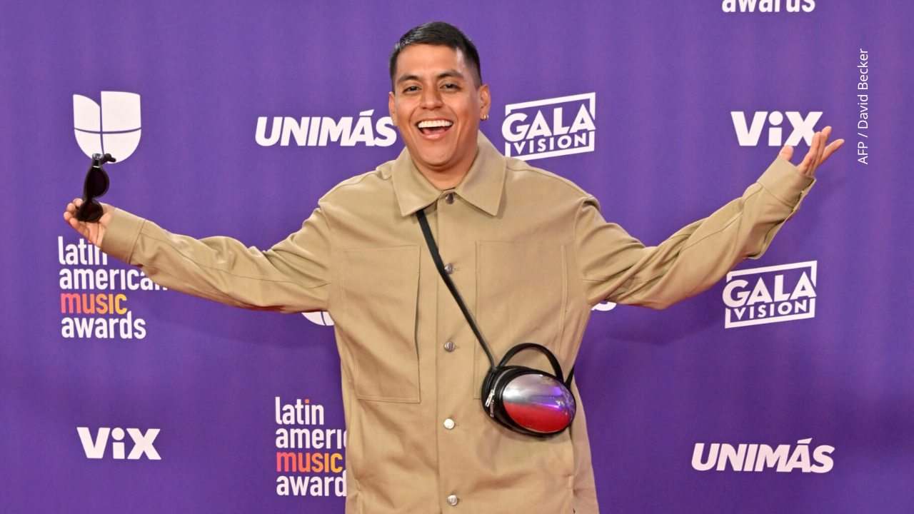 El Mindo asiste a los Premios de la Música Latinoamericana 2024.