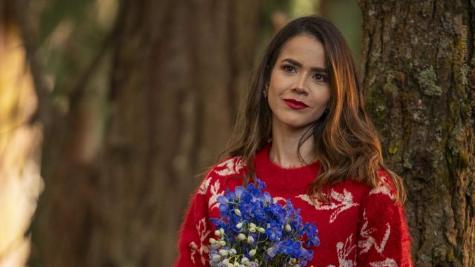 Laura de León Laura de León apareció en redes con su papá