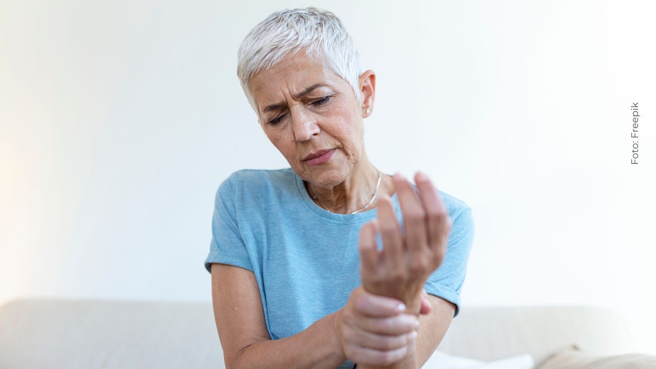 Mujer sufre de lupus eritematoso sistémico