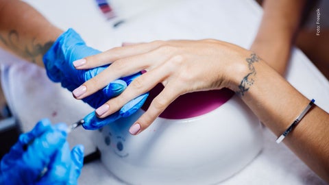 El gel de uñas bajo la lupa