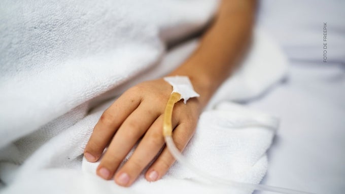 Mujer llevó a su hijo de 2 años al hospital