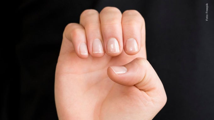Cómo recuperar las uñas tras un semipermanente