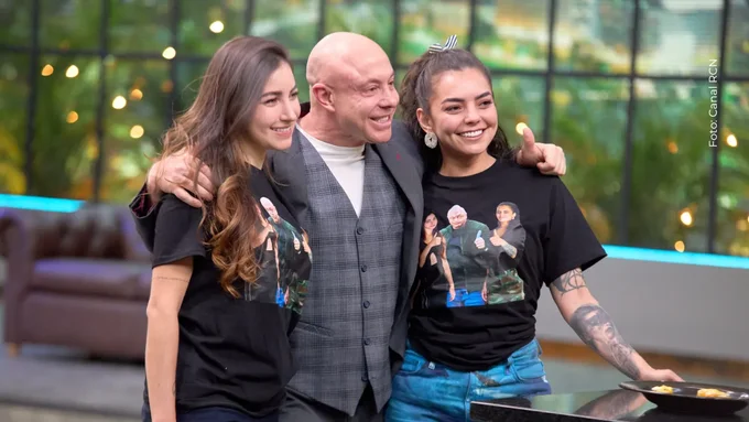Fan sorprende a Valentina Taguado y Valeria Aguilar El regalo de un fan que sorprendió a Valentina y Valeria