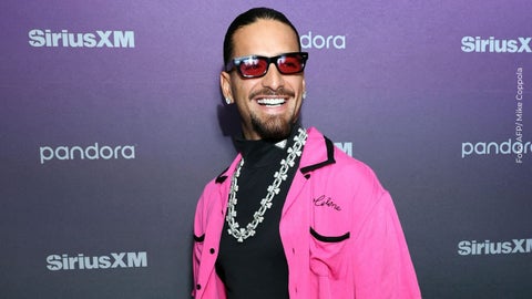 Maluma asiste a Maluma Live desde el Teatro en Virgin Hotels Las Vegas