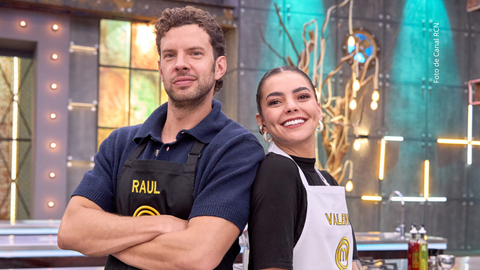 Valentina Taguado y Raúl Ocampo en MasterChef Celebrity 2025.