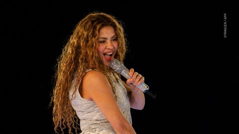Shakira celebra los 94 años de su padre con emotivo homenaje