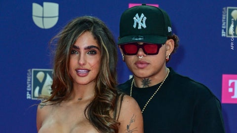 WestCol reaccionó a video de Isabella Ladera y Beéle
