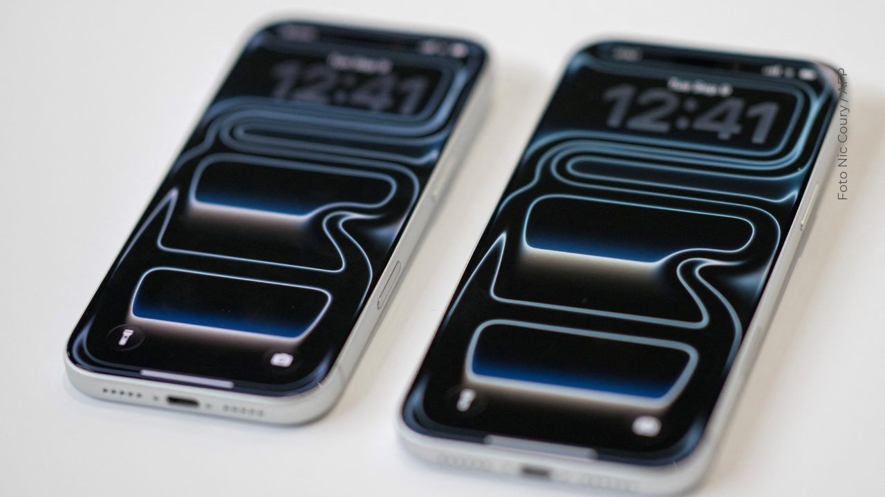 iPhone 17