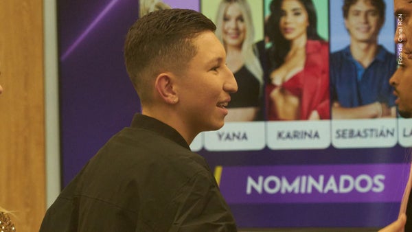 Ella sería la nueva pareja de Cris Valencia que recuerda a Yana Karpova Ella sería la nueva pareja de Cris Valencia que recuerda a Yana Karpova