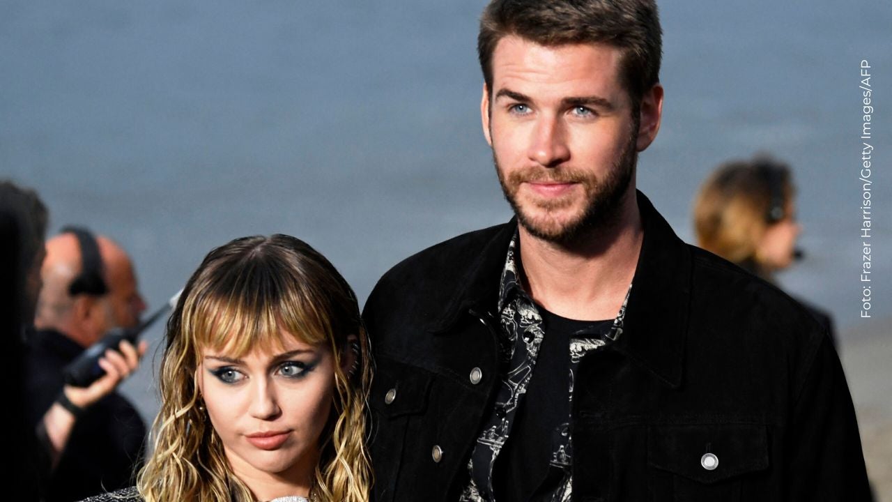 Miley Cyrus y Liam Hemsworth Miley Cyrus y Liam Hemsworth en el desfile Primavera Verano 20 de Saint Laurent Mens 2019