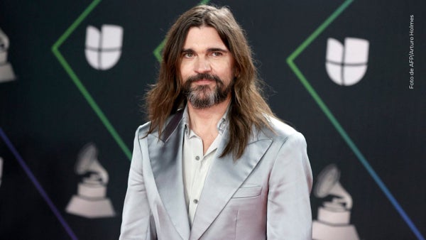 Juanes recordó a su difunta madre con una emotiva foto junto a su hijo Dante