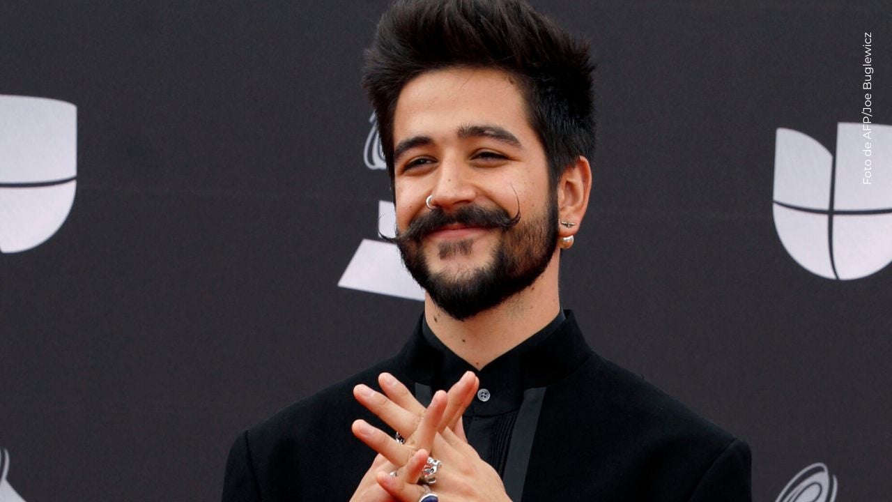 Pareja se comprometió en concierto de Camilo y el cantante reaccionó con emotivo mensaje Camilo sorprendió con tierno mensaje a fans que se declararon amor eterno en su concierto