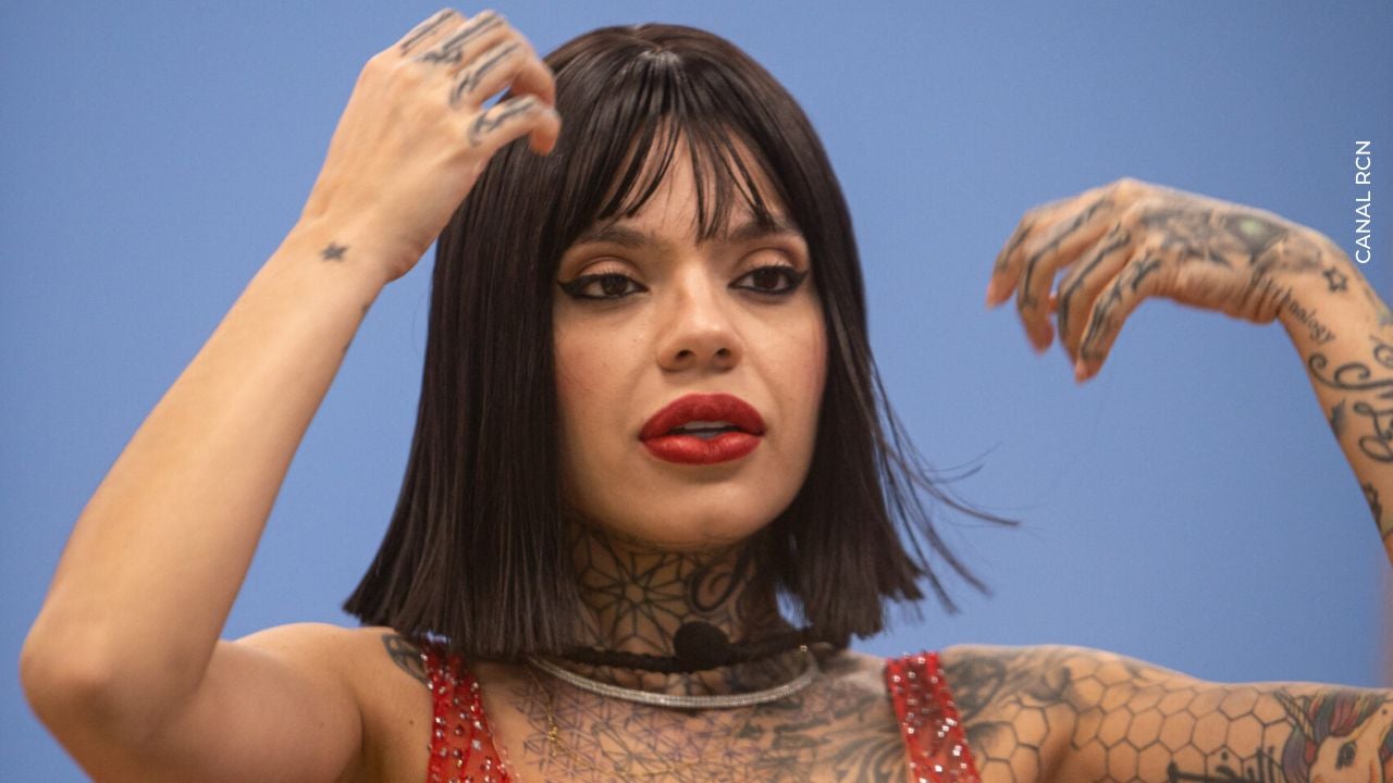 Melissa Gate lanza pulla a karina y mariana zapata