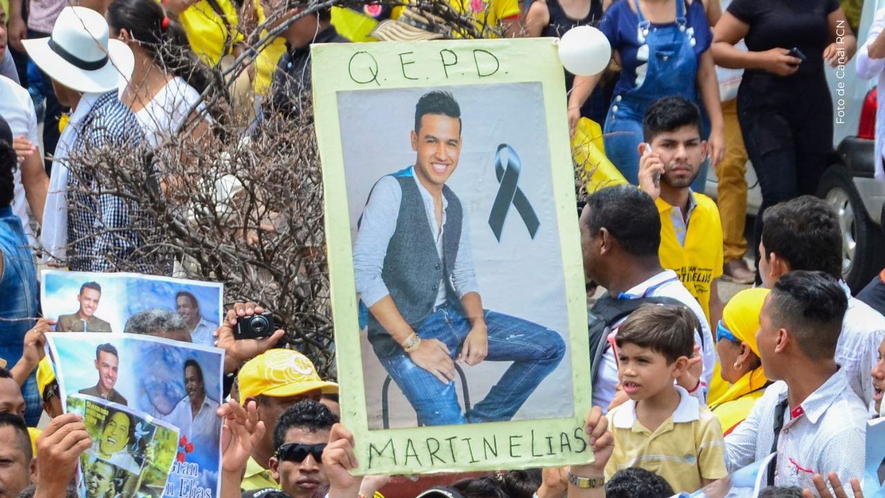 Hijo de Martín Elías gasta una millonada en el diezmo de la iglesia. Hijo de Martín Elías gasta una millonada en el diezmo de la iglesia.