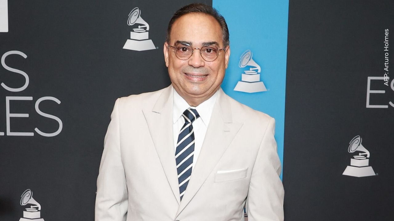 Gilberto Santa Rosa no podrá cantar en Colombia