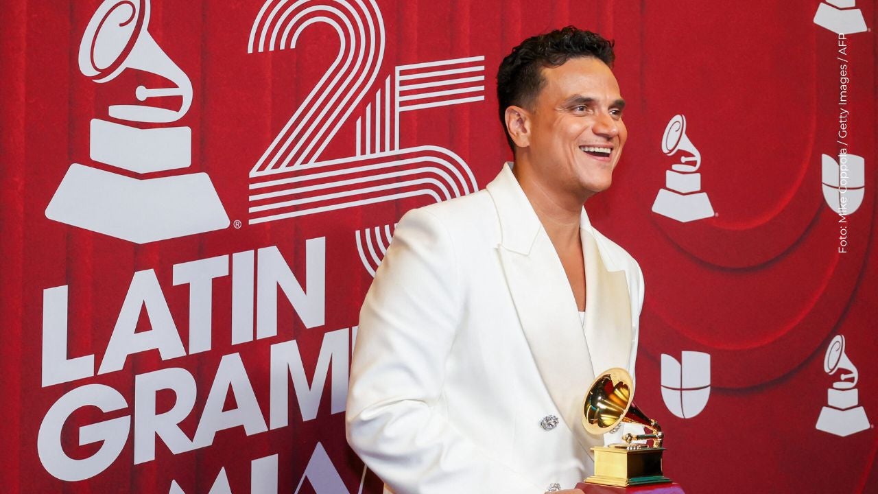 La reacción de Silvestre Dangond al ser golpeado por una lata de cerveza en Barranquilla