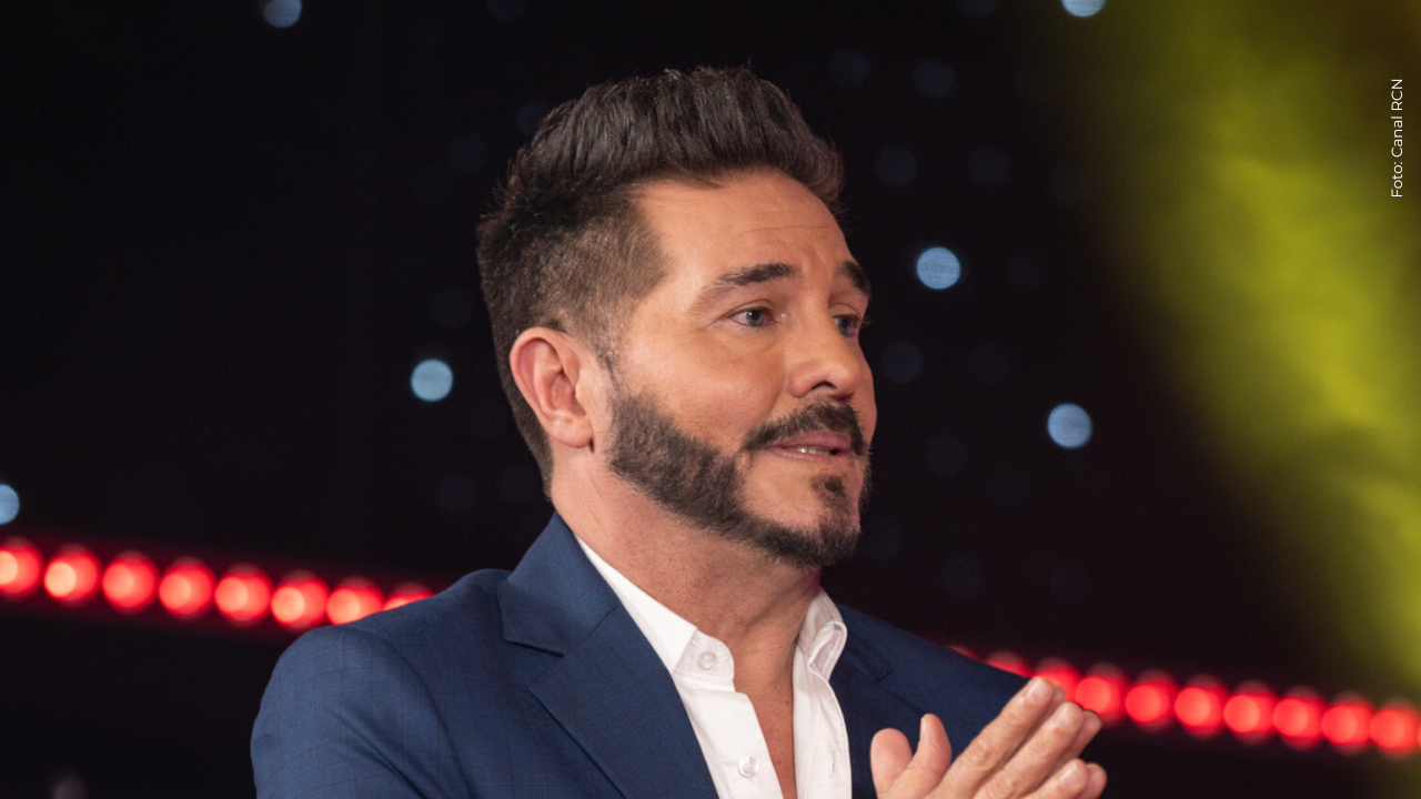 Esposa de Marcelo Cezán reveló cuántos retoques estéticos tiene.