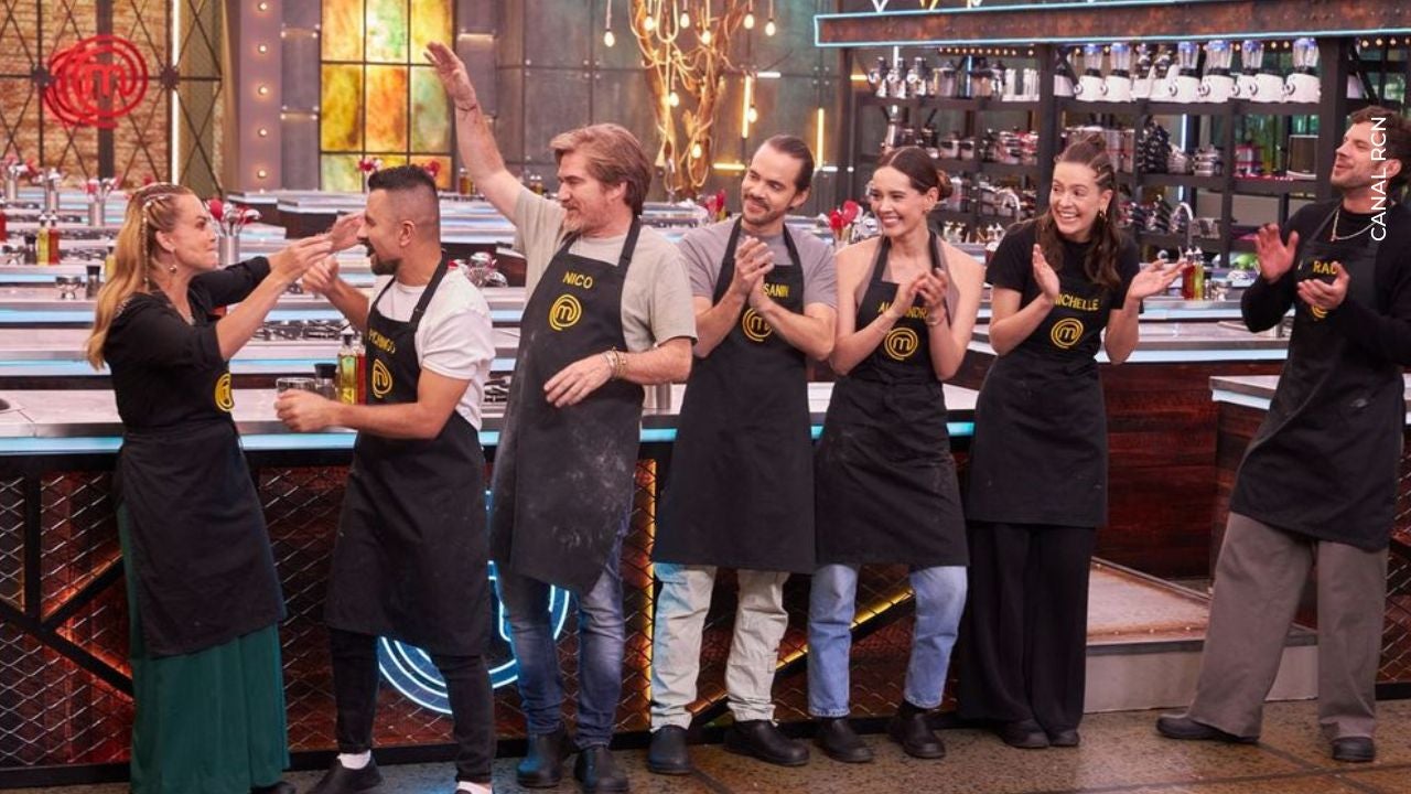 Pichingo con delantal negro en MasterChef Celebrity