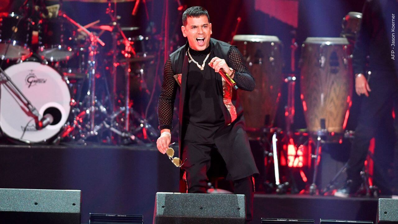 Tito El Bambino sorprendió a Dayro Moreno al enviarle un saludo por su cumpleaños 40. Foto: AFP - Jason Koerner