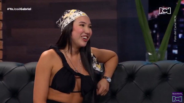 Él es Camilo Mendez, el joven cantante que le hizo serenata a Aida Victoria Merlano Él es Camilo Mendez, el joven cantante que le hizo serenata a Aida Victoria Merlano