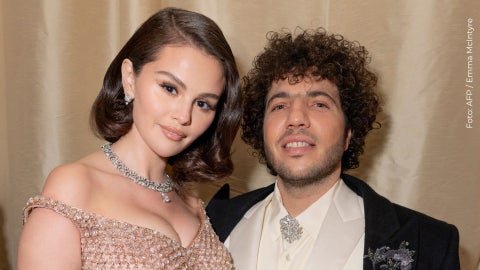El productor musical Benny Blanco revela, en su Instagram, nuevas fotos de su boda con Selena Gomez.