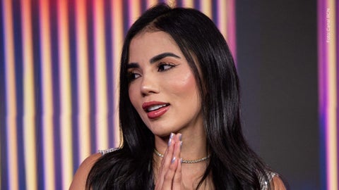 Karina García da un mensaje revelador a sus seguidores con cartas