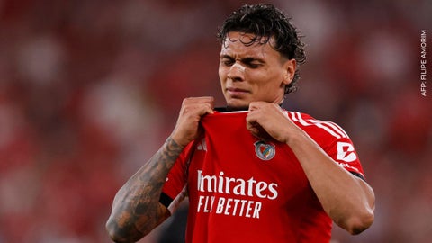 Richard Ríos marcó autogol con Benfica