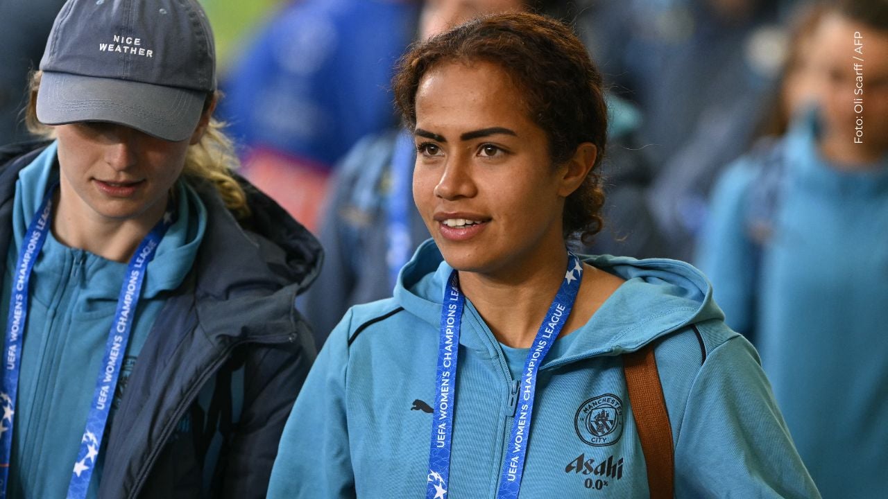 Mary Fowler, la delantera del Manchester City y jugadora de la selección de Australia, que desfiló en La Semana de la Moda de París.