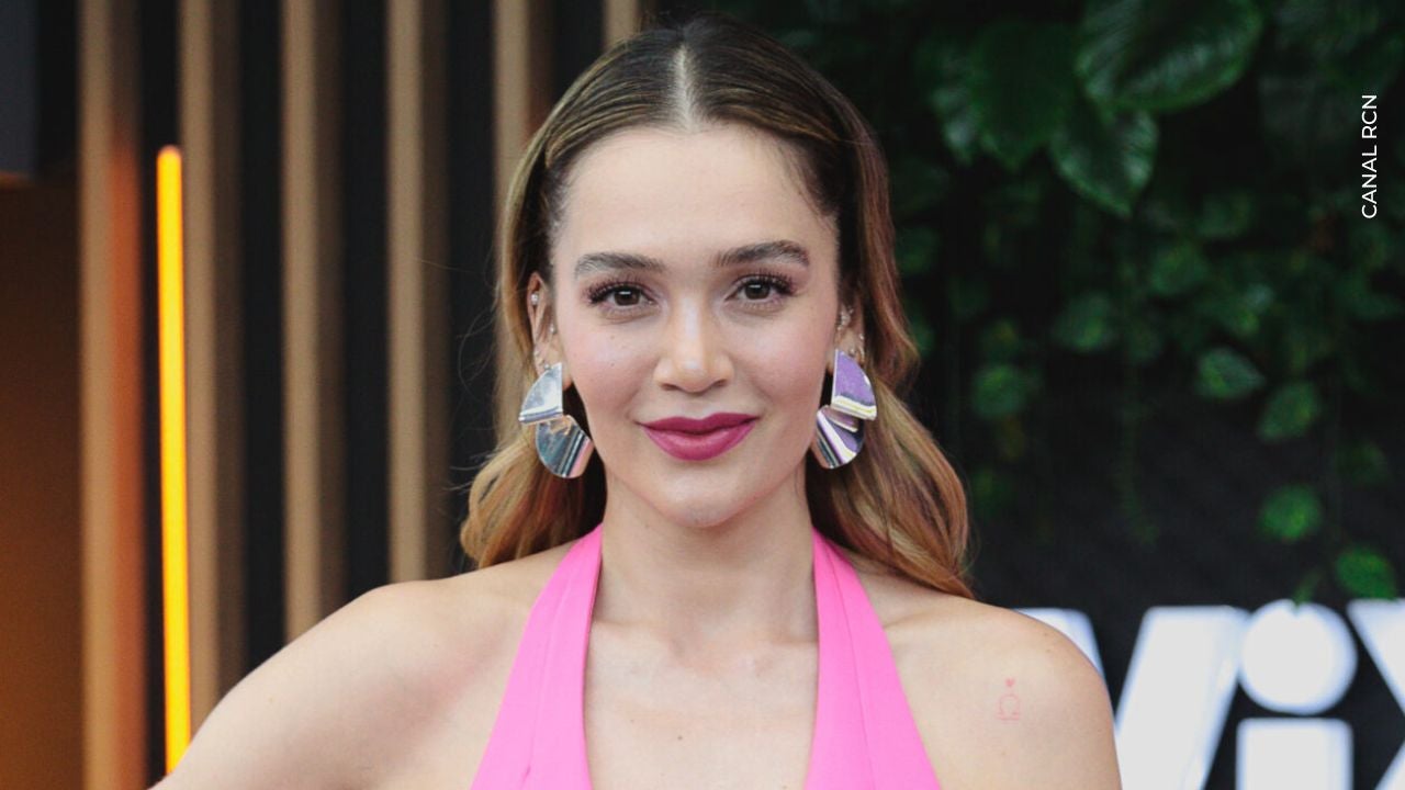 Lina Tejeiro sorprende con nuevo look