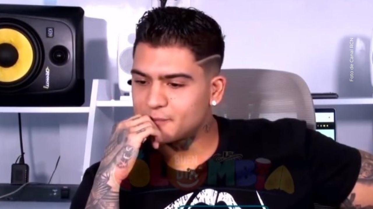 Mánager de B-King le responde a seguidora que lo juzga en redes.