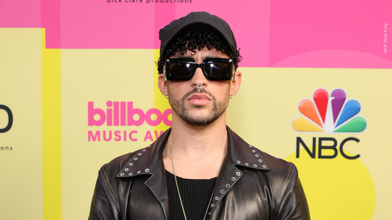 Bad Bunny hizo sorprendente confesión tras críticas por presentación en el Super Bowl.