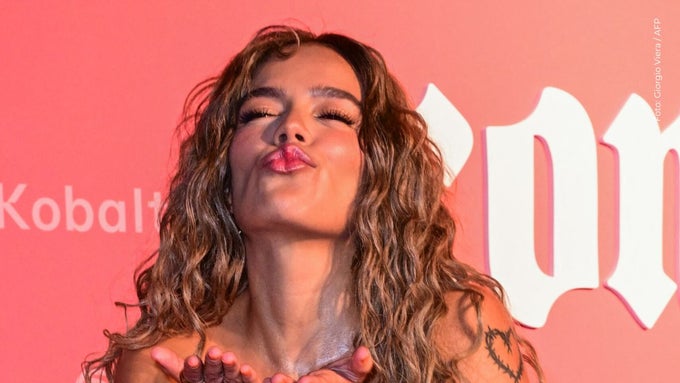 Karol G será el acto principal del desfile de ‘Victoria’s Secret′