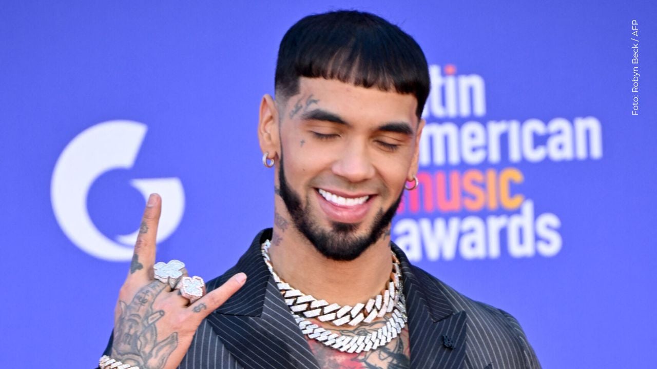Anuel AA enfrenta demanda en EE. UU. por presunta agresión en Universal Orlando