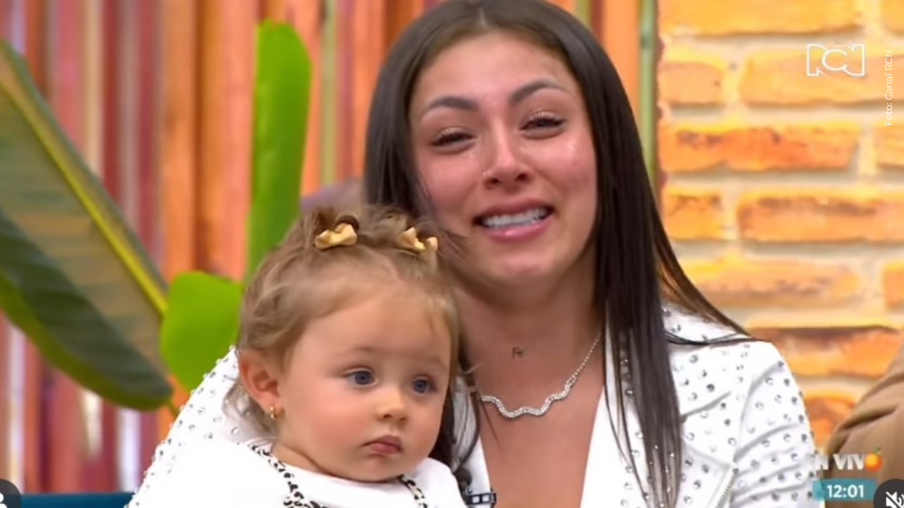 Novia de Epa Colombia le envió emotivo mensaje tras su condena junto a su hija.