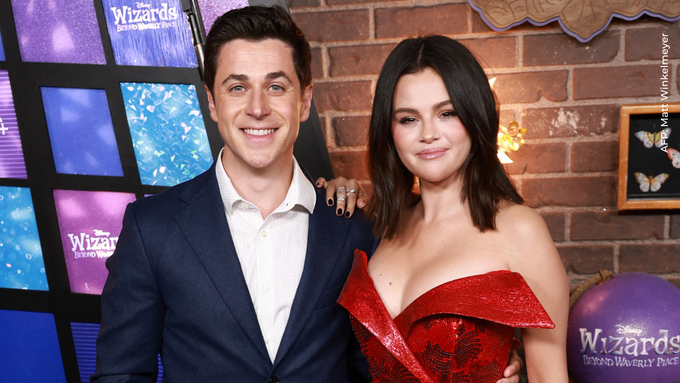 Alex Russo se sacrifica por su hija Alex Russo muere