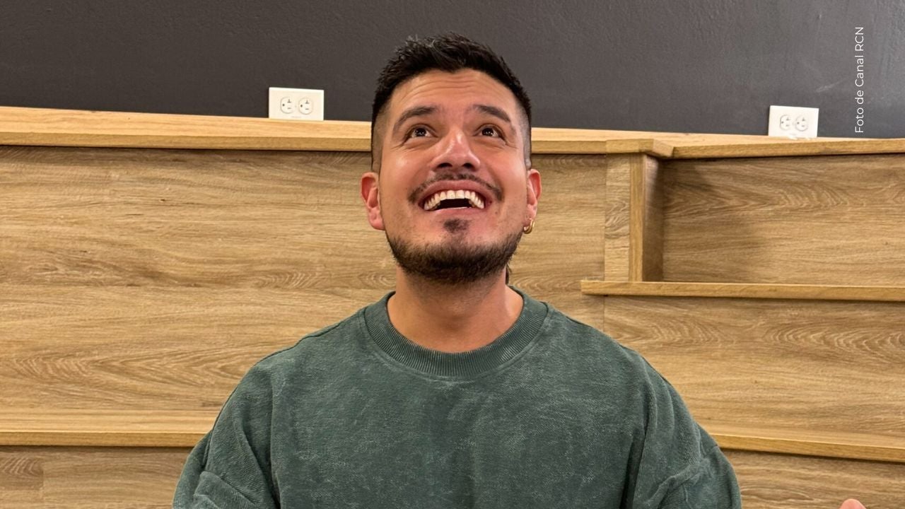 Cris Pasquel deja claro que no se colgó de la fama de nadie.