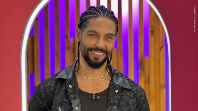 Así reaccionó Marlon Solórzano tras ser cuestionado sobre su orientación Así reaccionó Marlon Solórzano tras ser cuestionado sobre su orientación