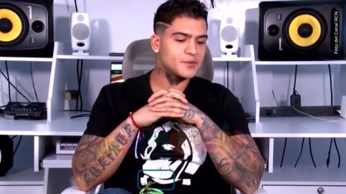 Mánager de B-King pidió perdón entre lágrimas a la familia del cantante fallecido Mánager de B-King rompió en llanto al pedir perdón a la familia