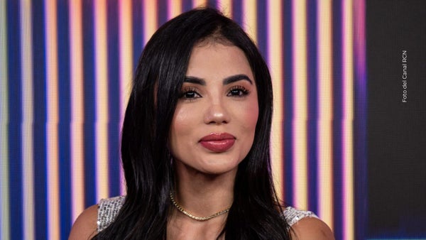 Karina García confiesa que no ha tenido buenos días y cuenta qué la mantiene distraída Karina García confiesa que no ha tenido buenos días y cuenta qué la mantiene distraída