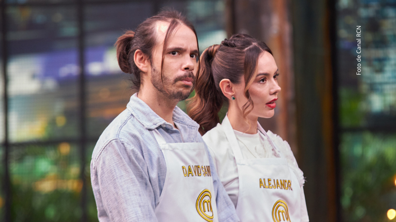 Alejandra Ávila y David Sanín en MasterChef Celebrity 2025.