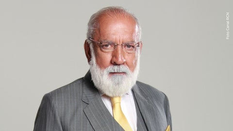 Él es Gustavo Angarita Jr., hijo del actor Gustavo Angarita